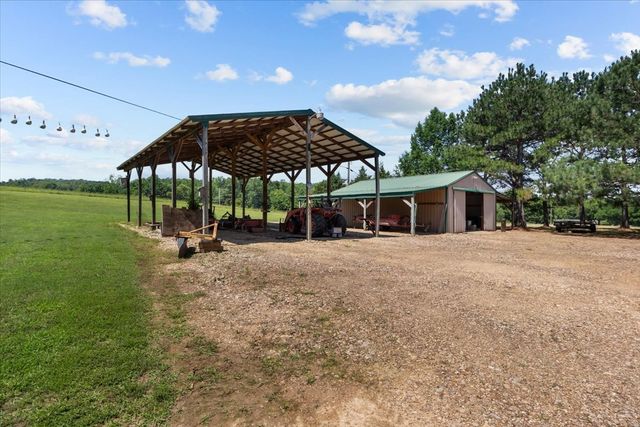 476 Gwin Cemetery Rd, Waverly, TN 37185