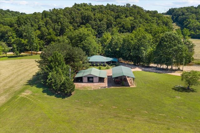 476 Gwin Cemetery Rd, Waverly, TN 37185