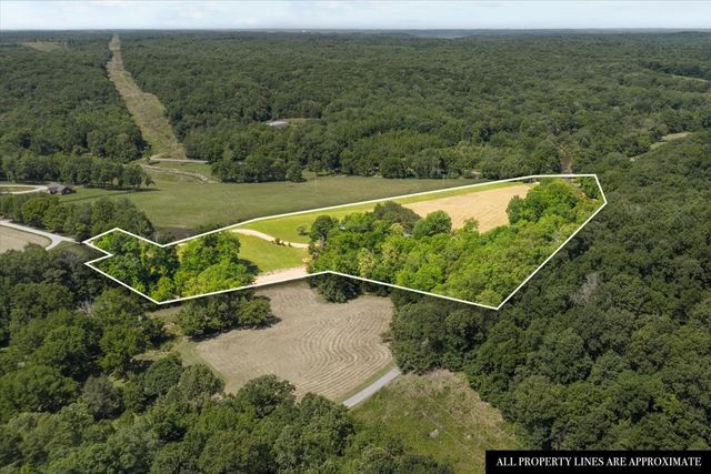 476 Gwin Cemetery Rd, Waverly, TN 37185