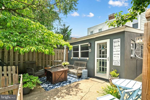32 E COLLINGS AVE, Collingswood, NJ 08108
