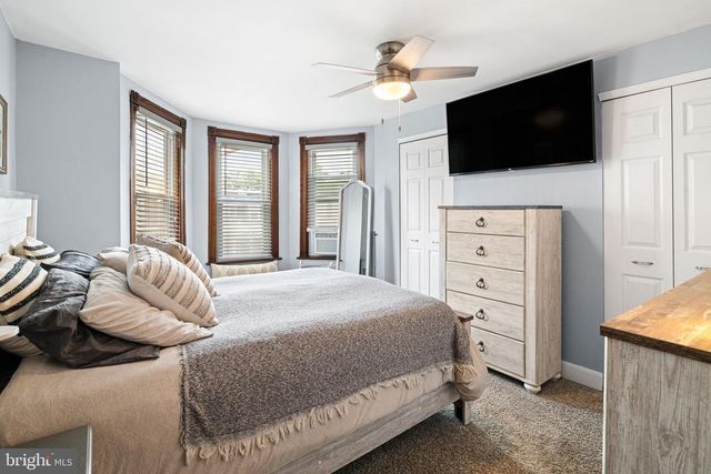32 E COLLINGS AVE, Collingswood, NJ 08108