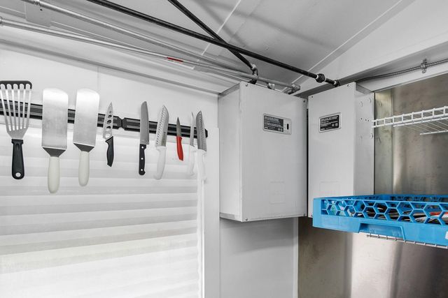 996 S Sage Road, Crystal Beach, TX 77650