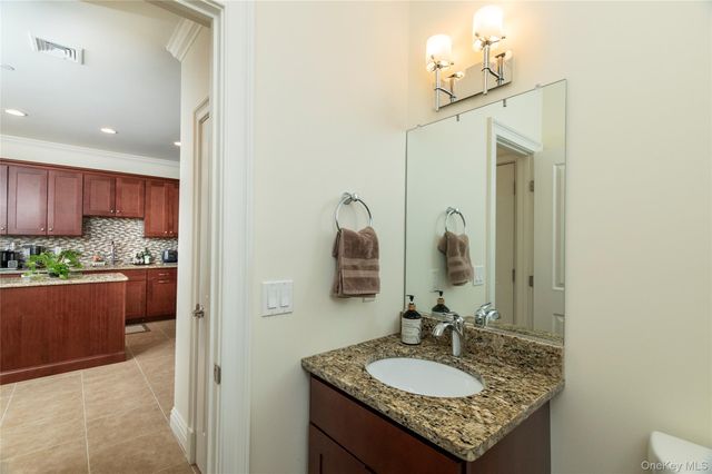 404 Gardenia Drive, Rhinebeck, NY 12572