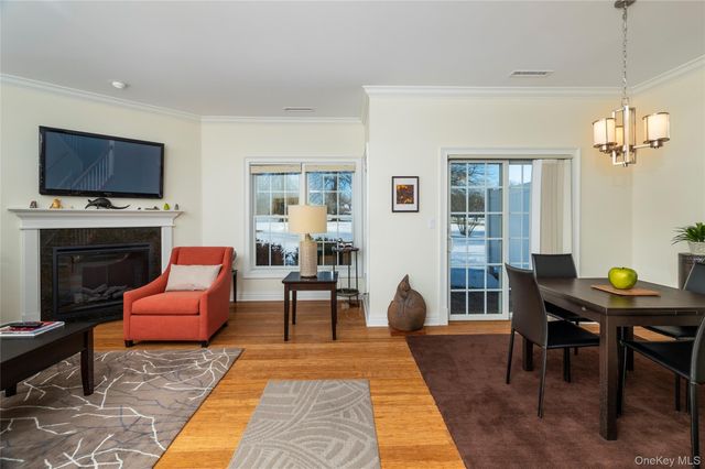 404 Gardenia Drive, Rhinebeck, NY 12572