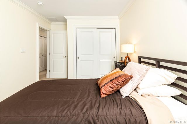 404 Gardenia Drive, Rhinebeck, NY 12572