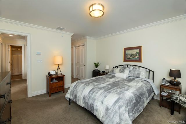 404 Gardenia Drive, Rhinebeck, NY 12572