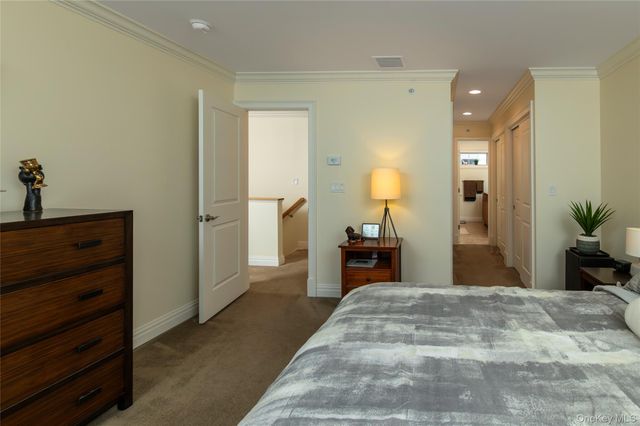 404 Gardenia Drive, Rhinebeck, NY 12572