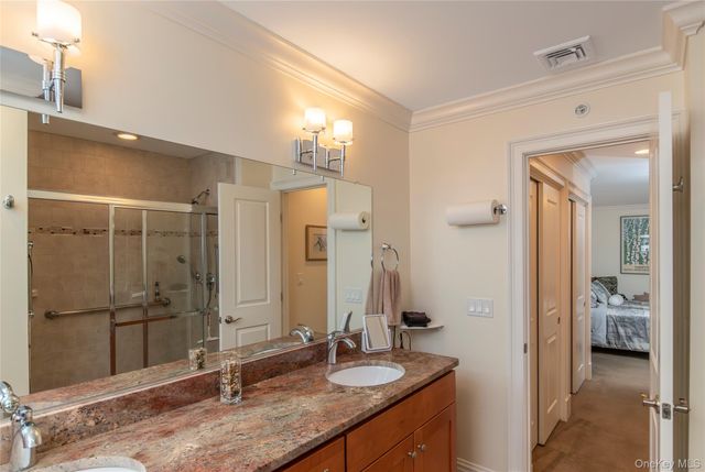 404 Gardenia Drive, Rhinebeck, NY 12572