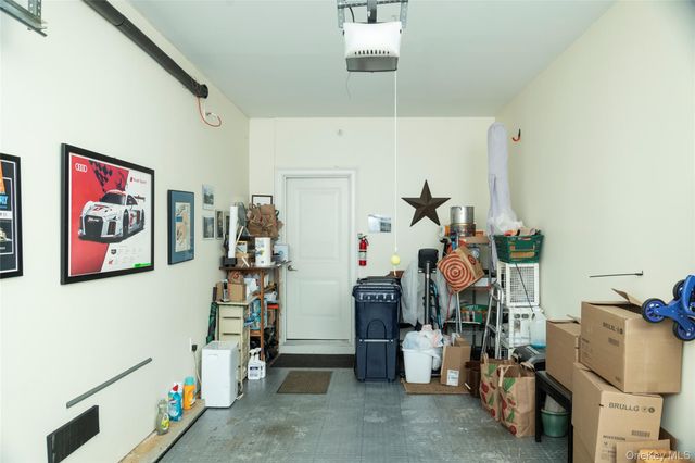 404 Gardenia Drive, Rhinebeck, NY 12572