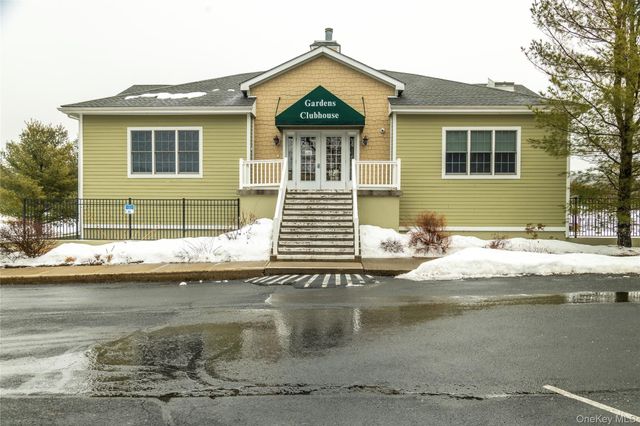 404 Gardenia Drive, Rhinebeck, NY 12572