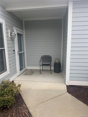 404 Gardenia Drive, Rhinebeck, NY 12572