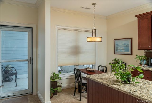 404 Gardenia Drive, Rhinebeck, NY 12572