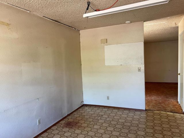 6717 Kermit Lane, Stockton, CA 95207