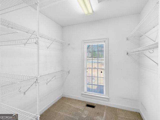 30 Lake Park Court, Sharpsburg, GA 30277