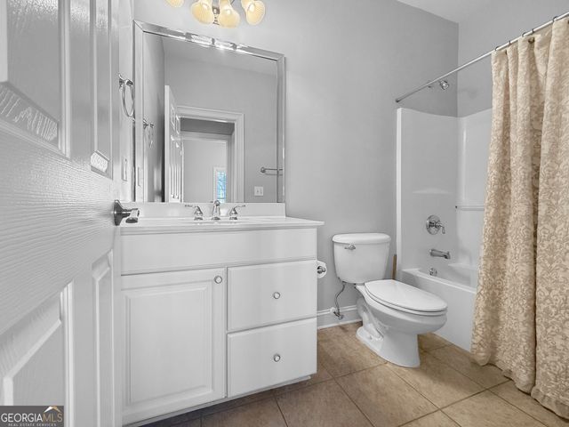 30 Lake Park Court, Sharpsburg, GA 30277