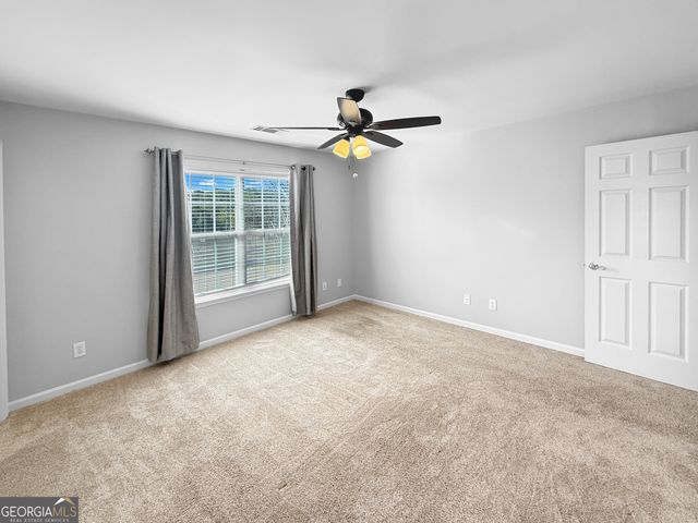 30 Lake Park Court, Sharpsburg, GA 30277