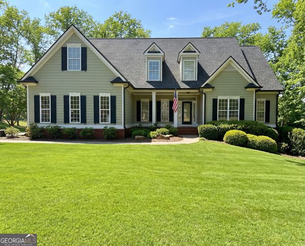 30 Lake Park Court, Sharpsburg, GA 30277