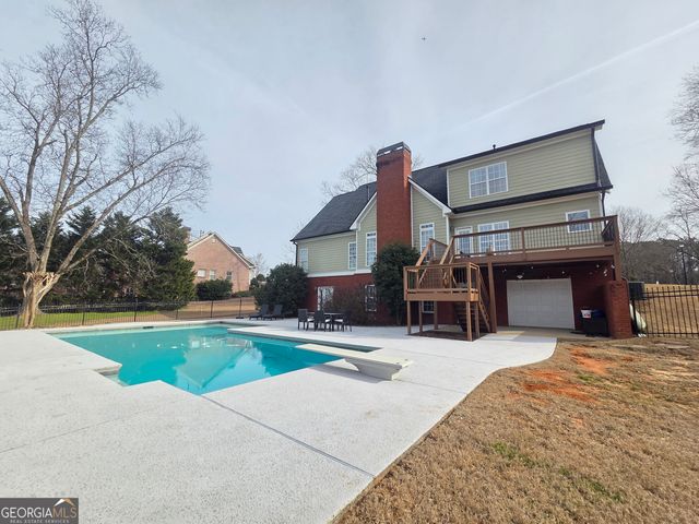 30 Lake Park Court, Sharpsburg, GA 30277