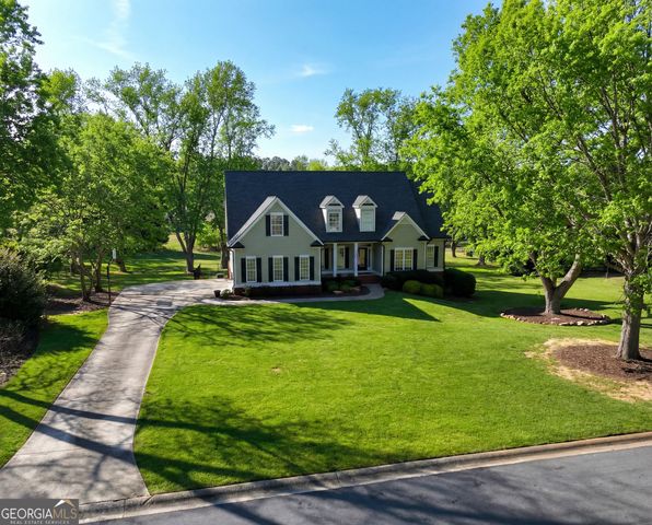 30 Lake Park Court, Sharpsburg, GA 30277