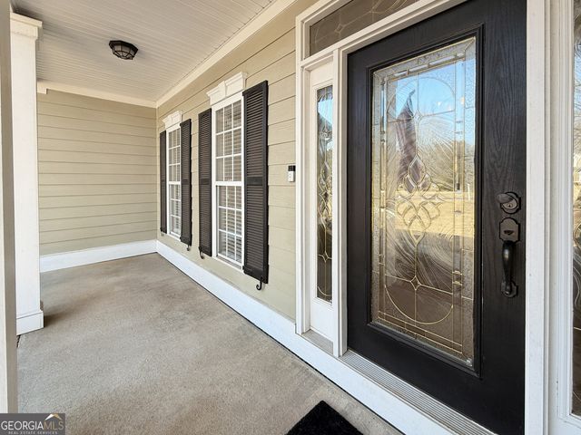 30 Lake Park Court, Sharpsburg, GA 30277