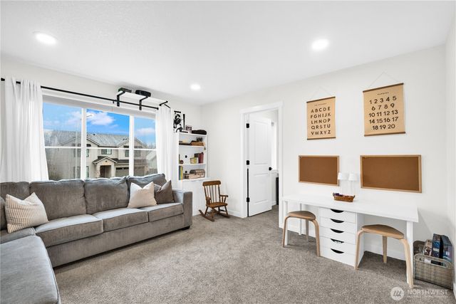 605 Cardinal Ave, Winlock, WA 98596