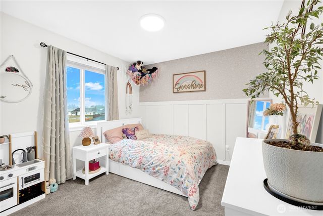 605 Cardinal Ave, Winlock, WA 98596