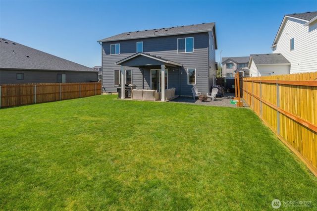 605 Cardinal Ave, Winlock, WA 98596