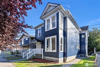 1214 S 8th #1 & 2, Tacoma, WA 98405