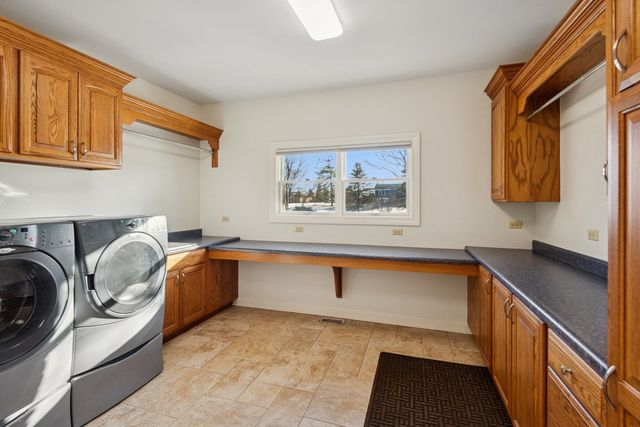 21W770 Glen Park Road, Glen Ellyn, IL 60137