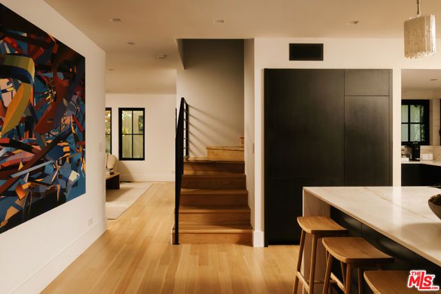 719 San Lorenzo Street, Los Angeles, CA 90402