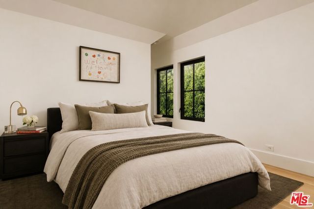 719 San Lorenzo Street, Los Angeles, CA 90402