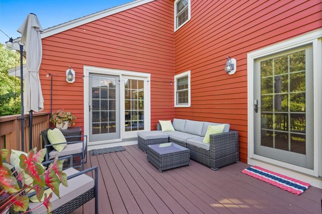 39 Harriman Road, Hudson, MA 01749