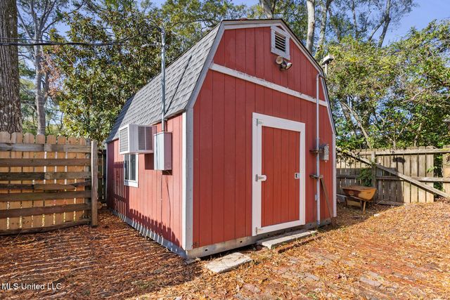 3801 Old Canton Road, Jackson, MS 39216