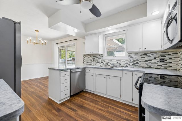 1617 Hays Drive, Lincoln, NE 68505