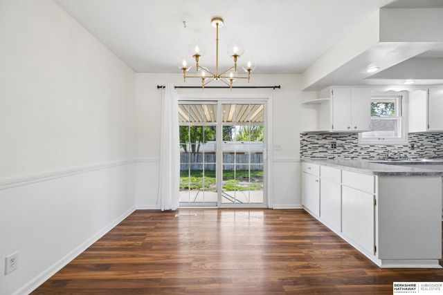 1617 Hays Drive, Lincoln, NE 68505
