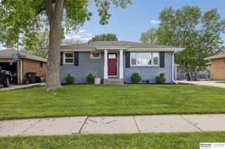 1617 Hays Drive, Lincoln, NE 68505