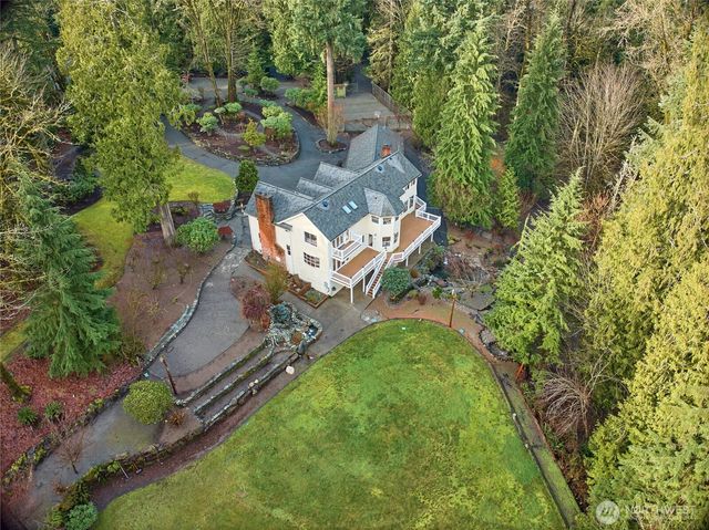 18400 228th Avenue NE, Woodinville, WA 98077