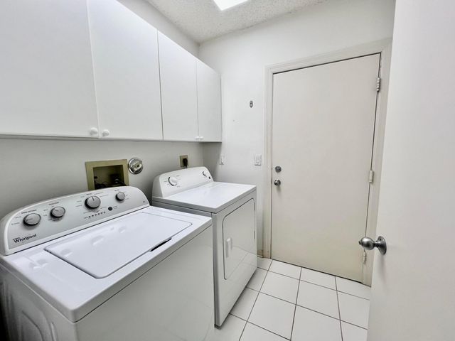 2431 NW 59th Street 404, Boca Raton, FL 33496