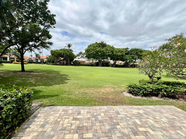 2431 NW 59th Street 404, Boca Raton, FL 33496