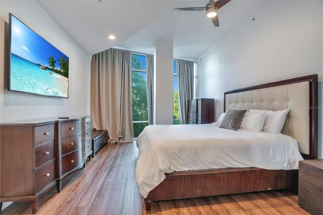 525 E JACKSON STREET 301, Orlando, FL 32801