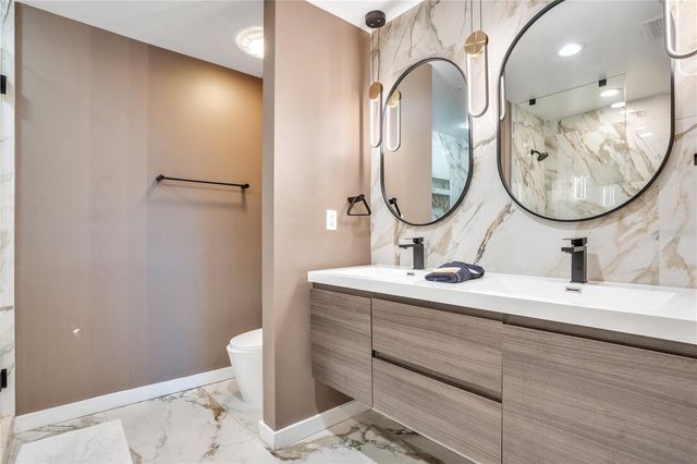 525 E JACKSON STREET 301, Orlando, FL 32801