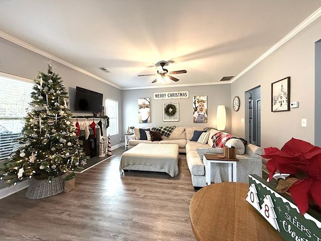 105 Mill Creek Drive, Smiths Station, AL 36877