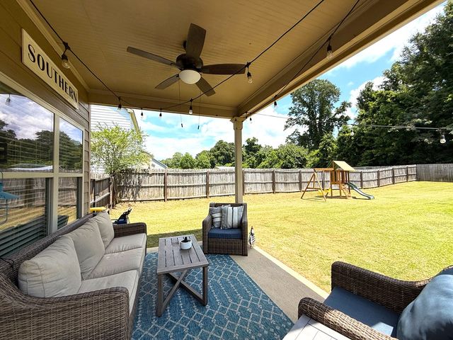 105 Mill Creek Drive, Smiths Station, AL 36877