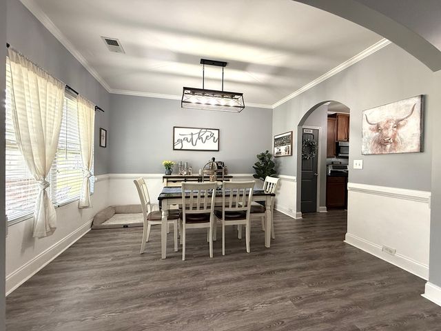 105 Mill Creek Drive, Smiths Station, AL 36877