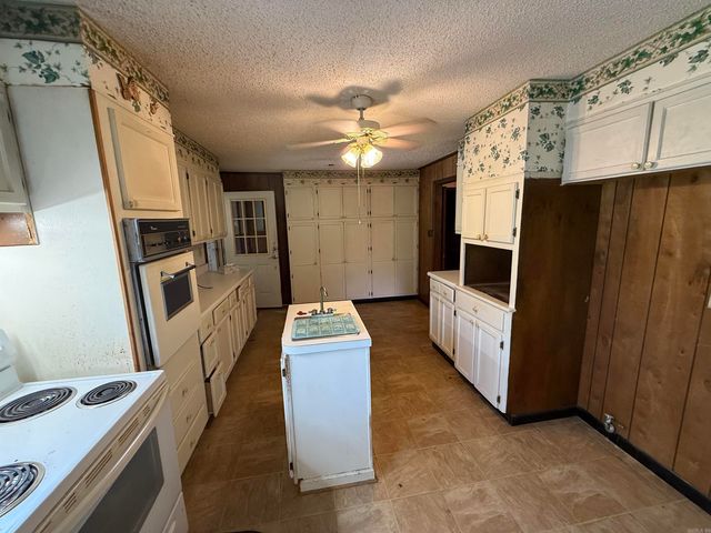 231 Ballard Rd, Vilonia, AR 72173