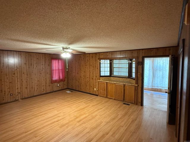 231 Ballard Rd, Vilonia, AR 72173