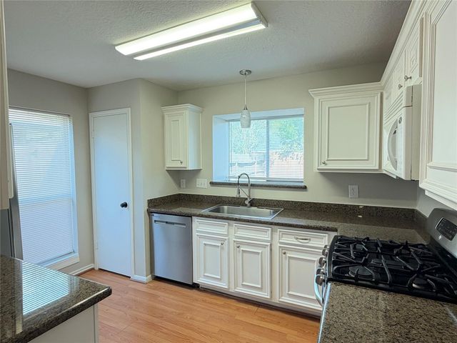 19718 Brentonridge Lane, Spring, TX 77379