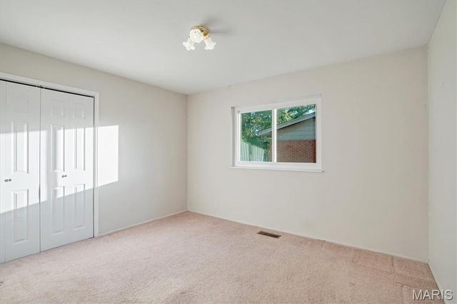 15583 Clayton Road, Ballwin, MO 63011