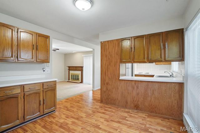 15583 Clayton Road, Ballwin, MO 63011