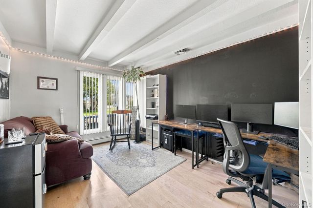 321 Grand Central Avenue, Amityville, NY 11701